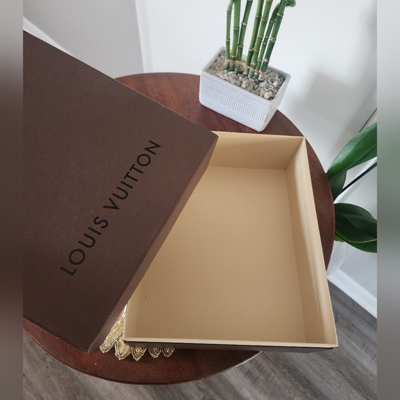 Louis Vuitton brown empty box - Picture 4 of 7